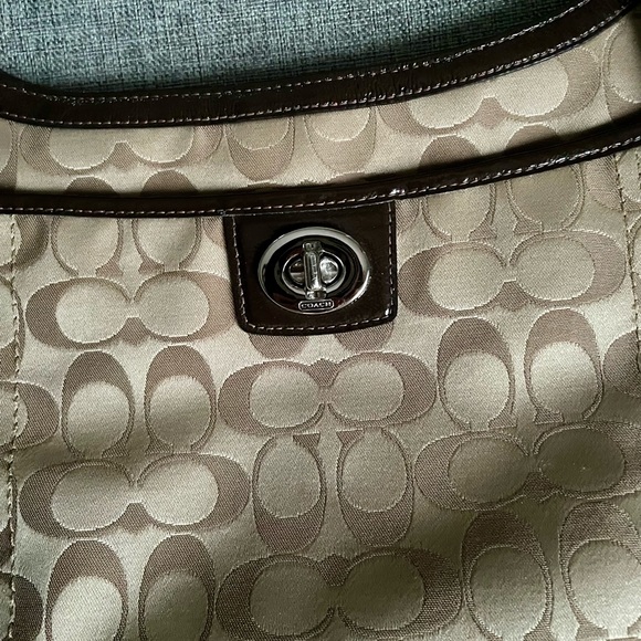 Coach Crossbody Purse - Picture 5 of 6